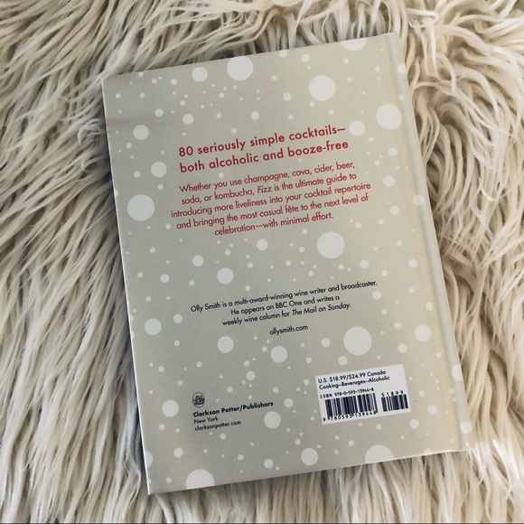 5 for $25 ⭐️ FIZZ Cocktail Book - Picture 5 of 5